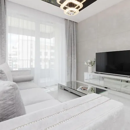 Elegant Apartments With Balcony & Parking Warsaw By Noclegi Renters Exterior foto
